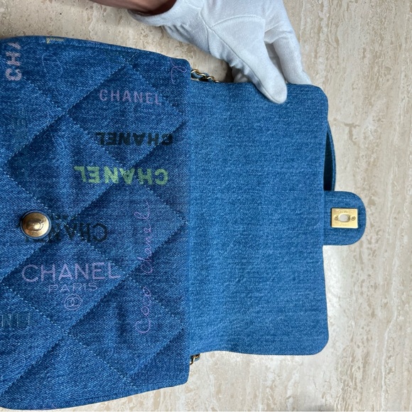 Chanel 22P printed denim flap bag medium (2022) - Picture 3 of 7